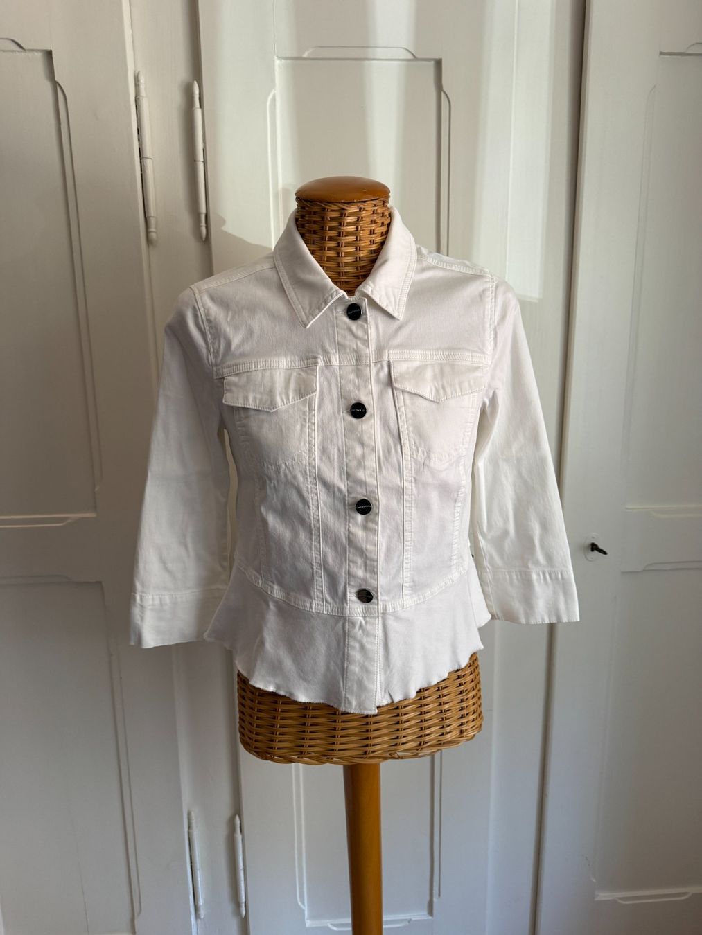 Comma Giacche: COMMA - cropped Jacke weiss S – Usato da Zürich venduto da Diazaio