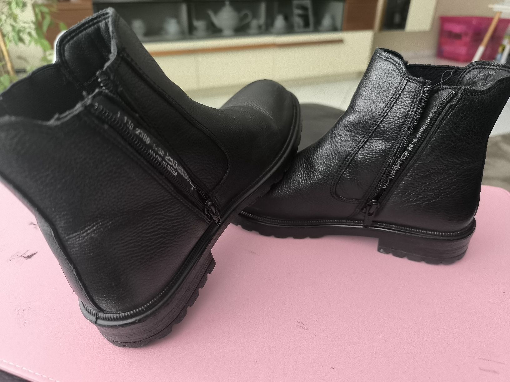 Scarpe da donna: Frauen Schuhe nr38 – Usato da Buchs SG venduto da Cor-Pie 1