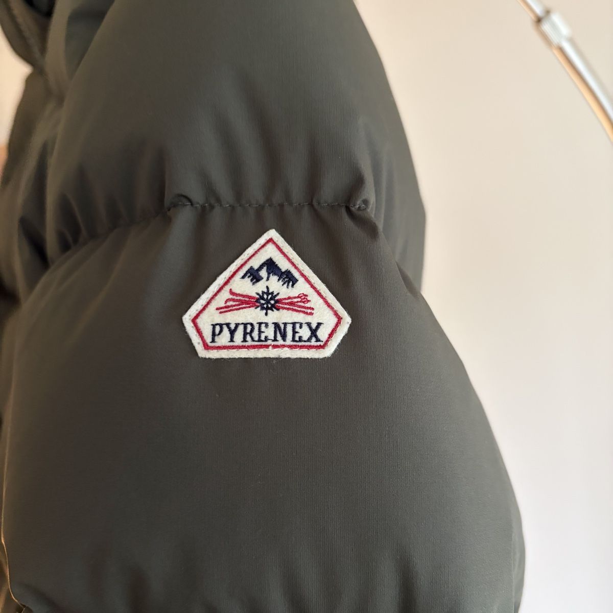 Giacche: Pyrenex Daunenjacke, wie neu – Usato da Winterthur venduto da Veribeerii 1