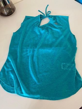 Sportshirt Adidas türkis 34 neuwertig