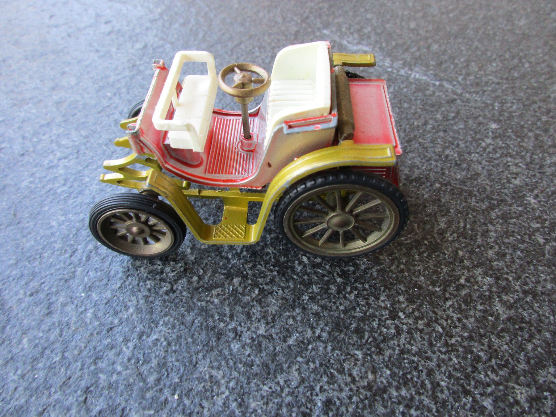 Voitures modèles: Diverse Blech Auto , Modell  1 : 46 – D'occasion à Frick par Schweinchen1965 5