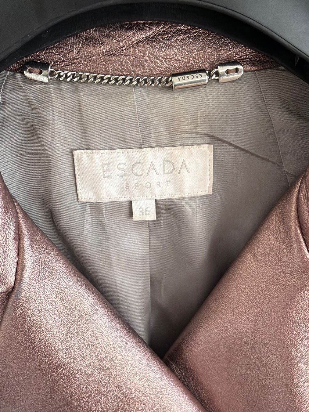 Escada Jacken: Escada Leather Jacket Metallic Pink – Gebraucht aus Langnau am Albis von vitakl8 1