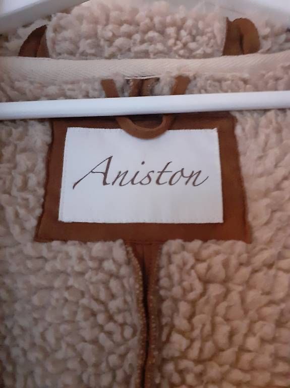 Cappotti: Teddymantel Aniston S – Usato da Brittnau venduto da Gismo2012 2