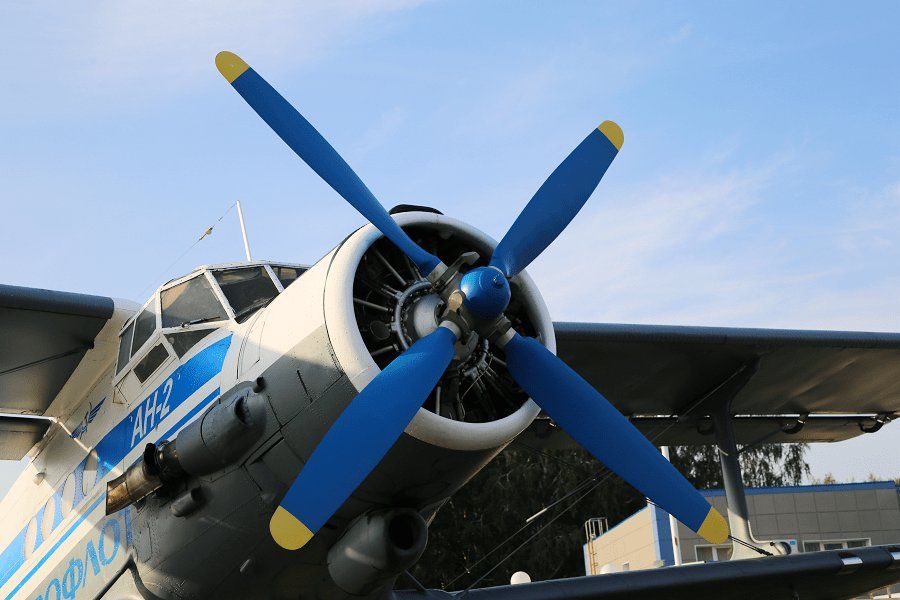 Motori: AN2 Propeller komplett Antonov – Usato da Sempach venduto da Hhelfenstein