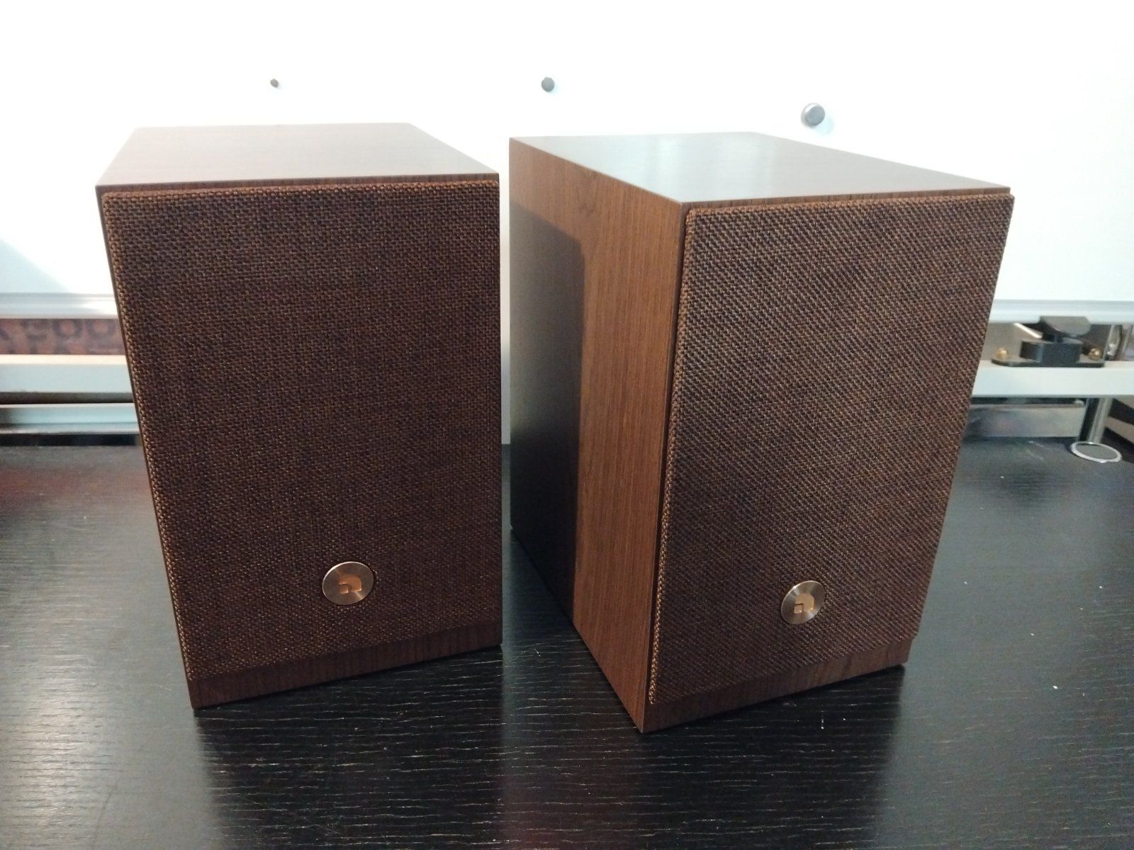 Lautsprecher: Audio Pro A28 W Walnuss, AirPlay 2 & Bluetooth – Neu und originalverpackt aus Bern von PrettyGood 2