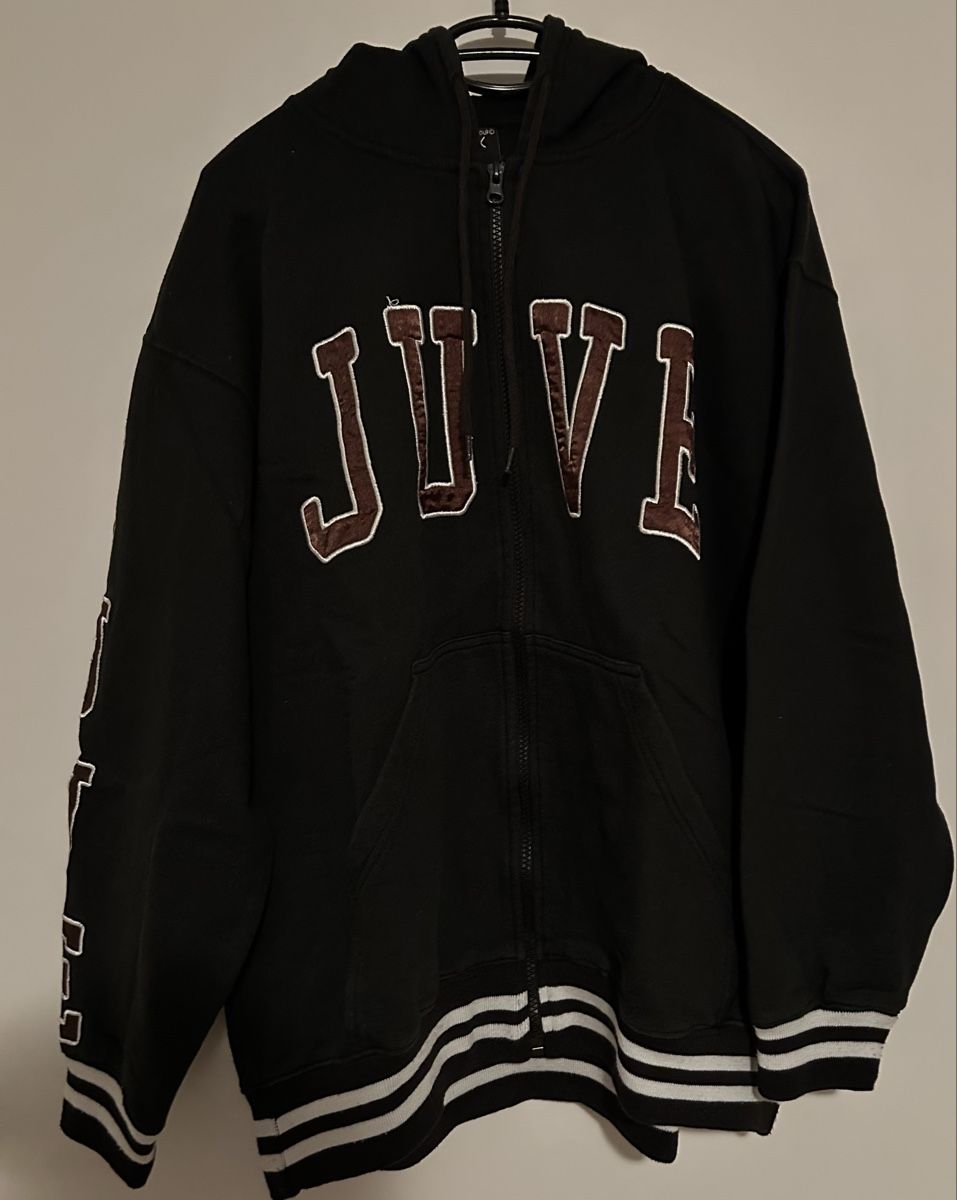 Jacken: ***Juventus JUVE -Jacke Gr.L*** – Gebraucht aus Winterthur von stella67