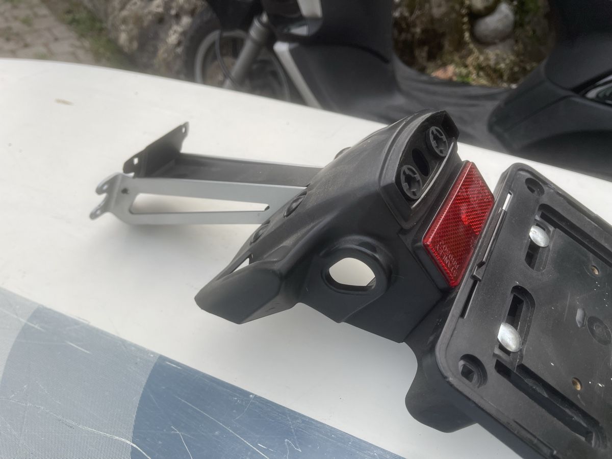 Toutes les pièces détachées moto: Yamaha MT-07 2014 original Heck – D'occasion à Adligenswil par th.hi 2