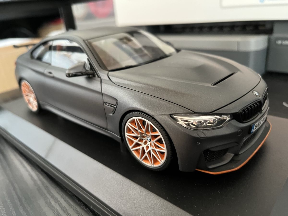 BMW Voitures modèles: BMW M4 GTS. 1:18 Minichamps – Neuf (Voir description) à Rümlang par Papamoll4 7