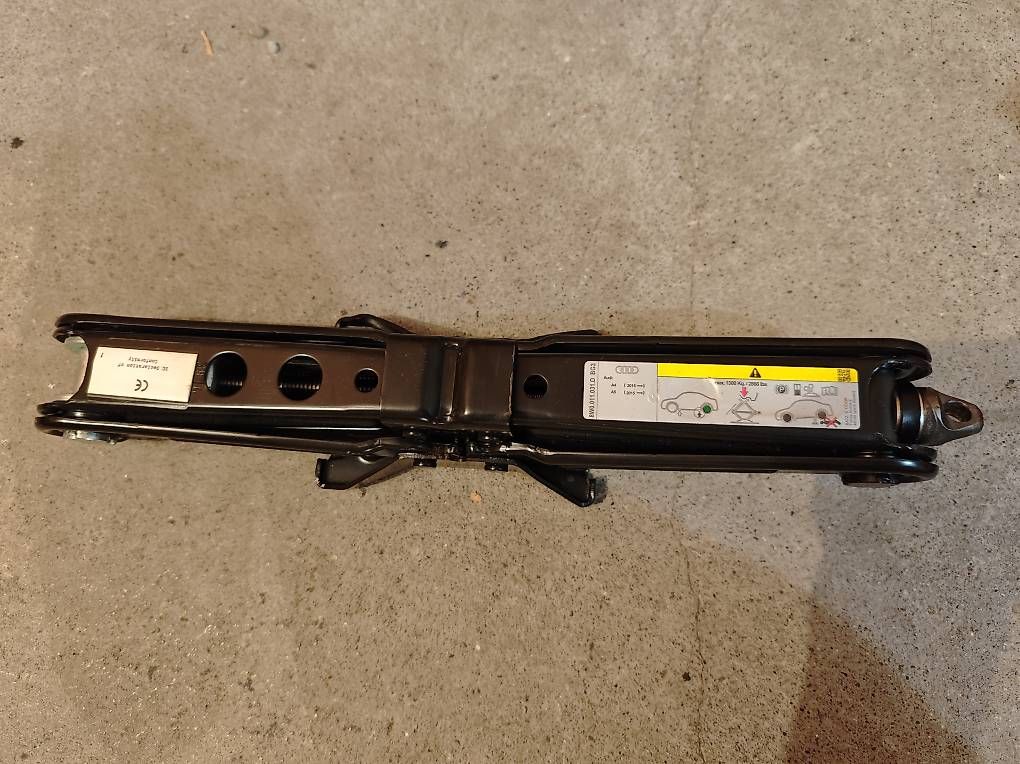 Piattaforme elevatrici & Crick: Wagenheber Audi A4/ A5 B9 neu – Usato da zürich venduto da Tonka21