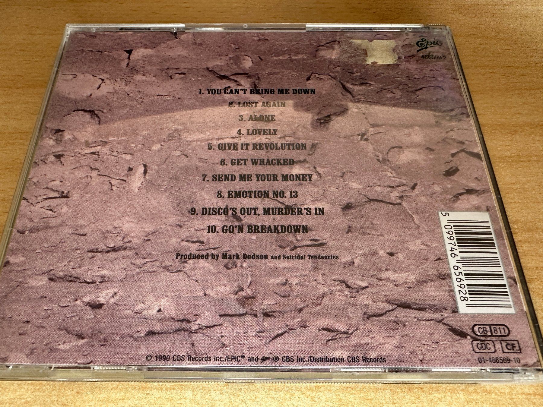 CD: R6 Suicidal Tendencies – Lights Camera Revolution – Usato da Rikon im Tösstal venduto da Alpenmutz 1