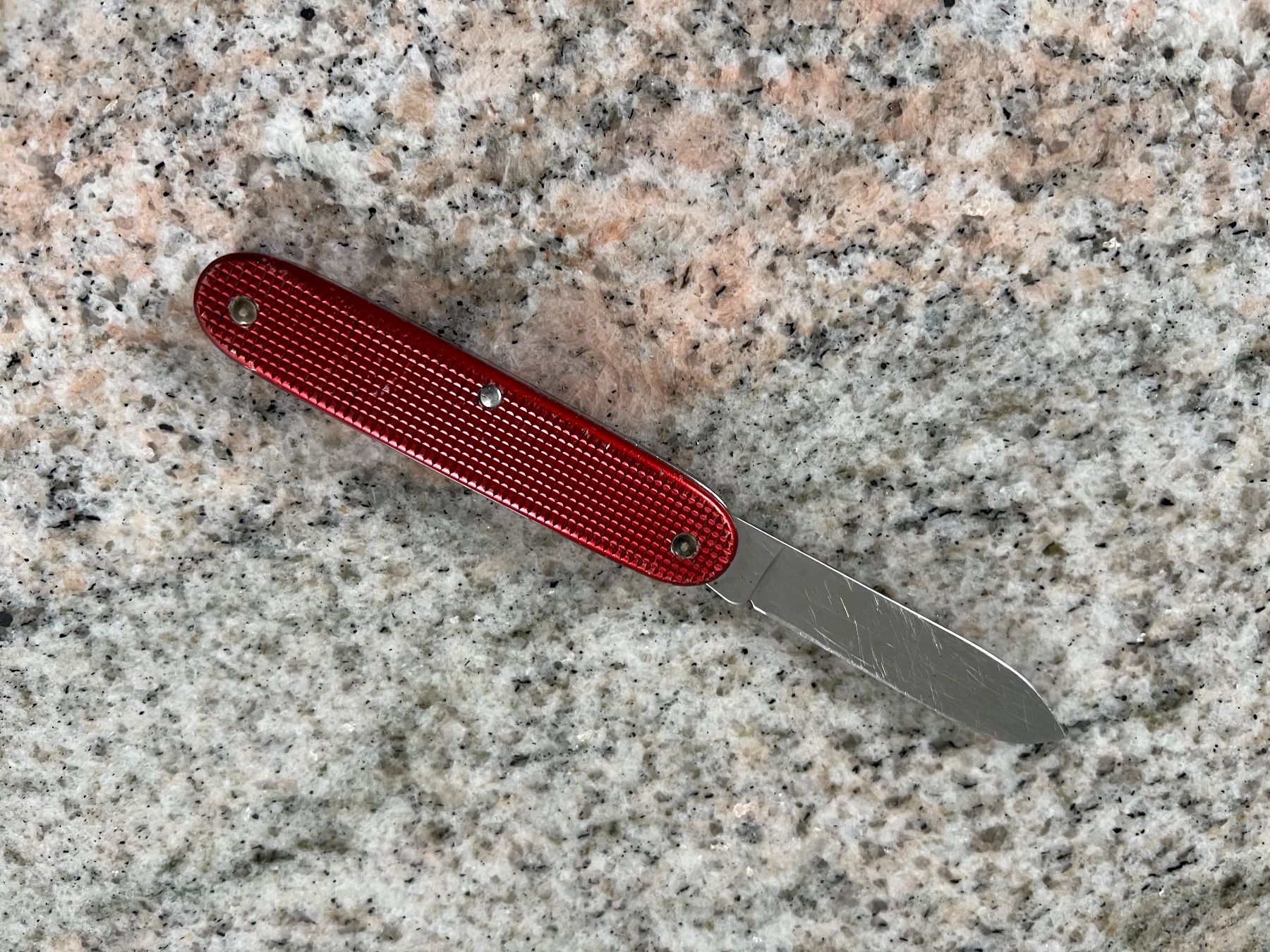 Victorinox Coltelli tascabile: Victorinox Taschenmesser Aluschale rot – Usato da Frauenfeld venduto da guli11 4