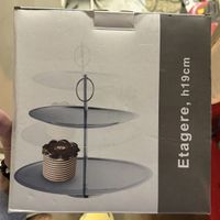Etage für Guetzli, Kuchen & Co. - Neuwertig, Höhe 19cm