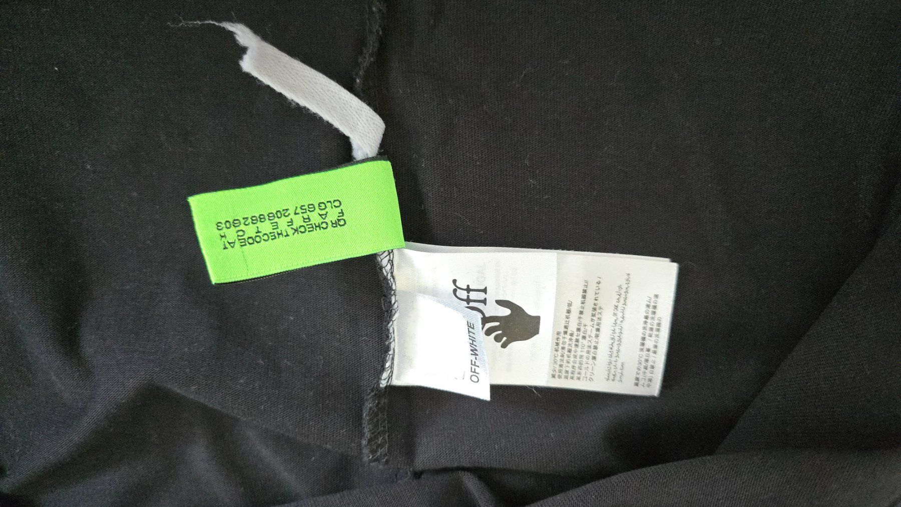 Off-White T-shirt: Off-White Bart Simpson T-Shirt Schwarz Gr. S – Usato da Wallisellen venduto da theblacksheep 6