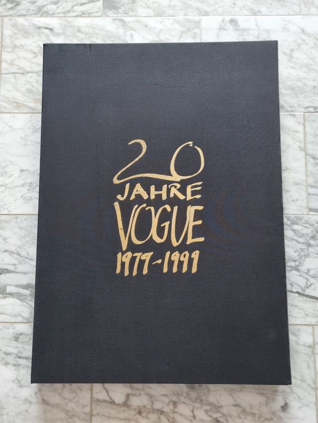 Libri: Vogue Jubiläums-Portfolio 1979-1999 – Usato da Baden venduto da mapo1971 1