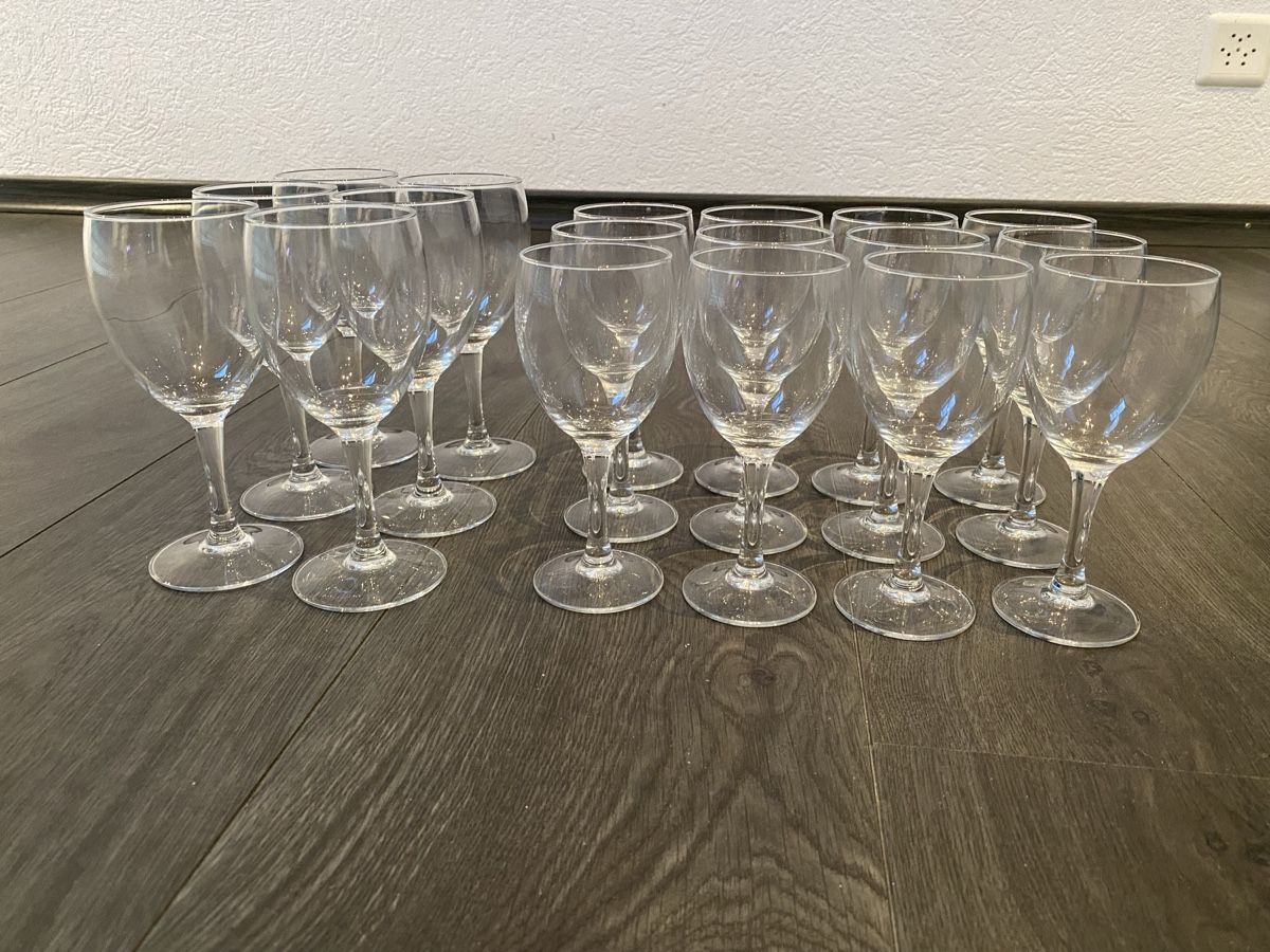 Bicchieri: 6 Rotwein und 12 Weissweingläser – Usato da Hägglingen venduto da Karin0802 8