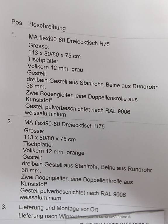 Tische: 7x Dreieckstische – Gebraucht aus Winterthur von Sasyon 2