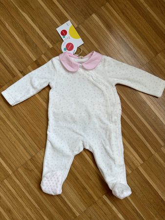 NEU: Velours Pyjama von Boboli mit Sternen & Rüschen, Gr 68