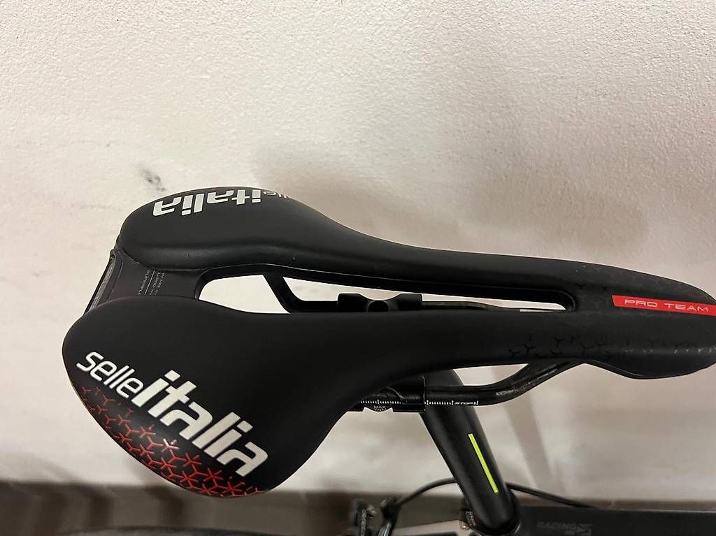 Scott Biciclette: Scott Addict 10 avec Dura-Ace – Usato da Versoix venduto da sad_2cl8 1