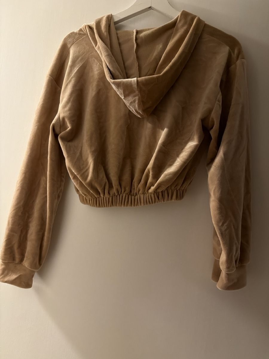 Completi & Tailleur: Damen Trainingsanzug beige – Usato da zürich venduto da resagrev 1