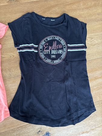 T-Shirt Grösse 146, Mädchen