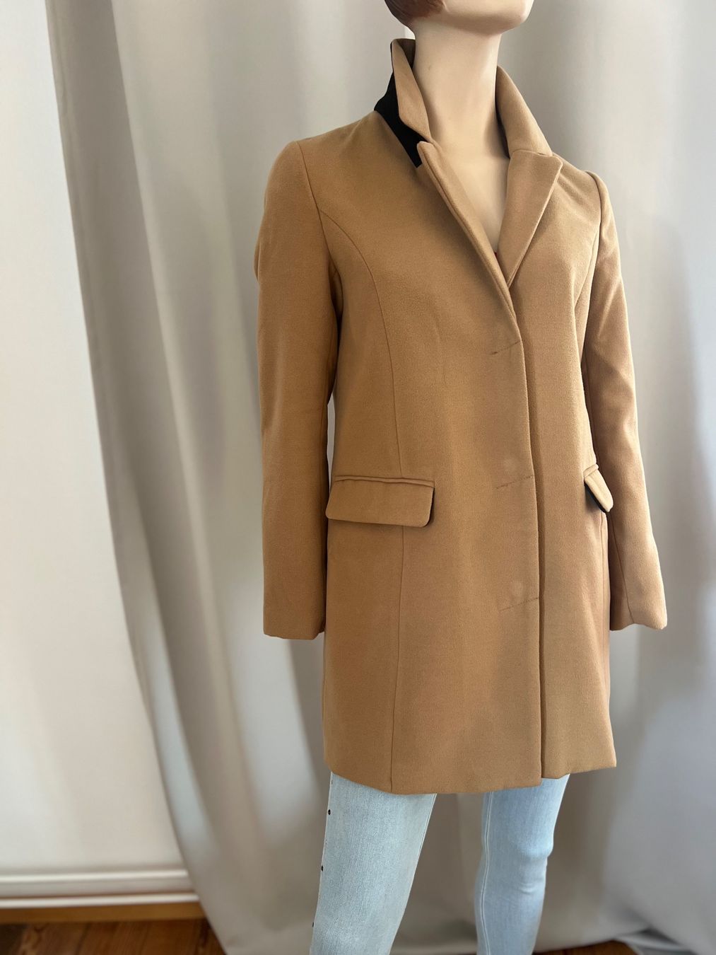 Vero Moda Cappotti: Vero Moda Damenmantel beige Grösse M – Usato da Zürich venduto da ost_5sdl
