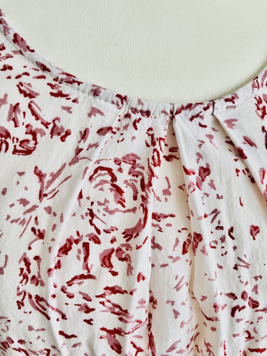 Camicette: Sommerliches Bluse mit Rosenmuster, Gr S – Usato da Ittigen venduto da franzis6 1