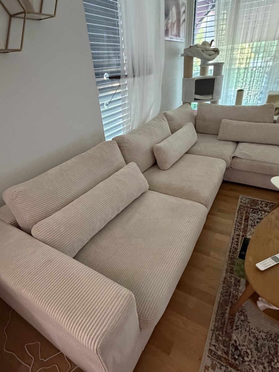 Divani: Ecksofa beige Cord top Zustand – Usato da Liestal venduto da syi_pl6k 1