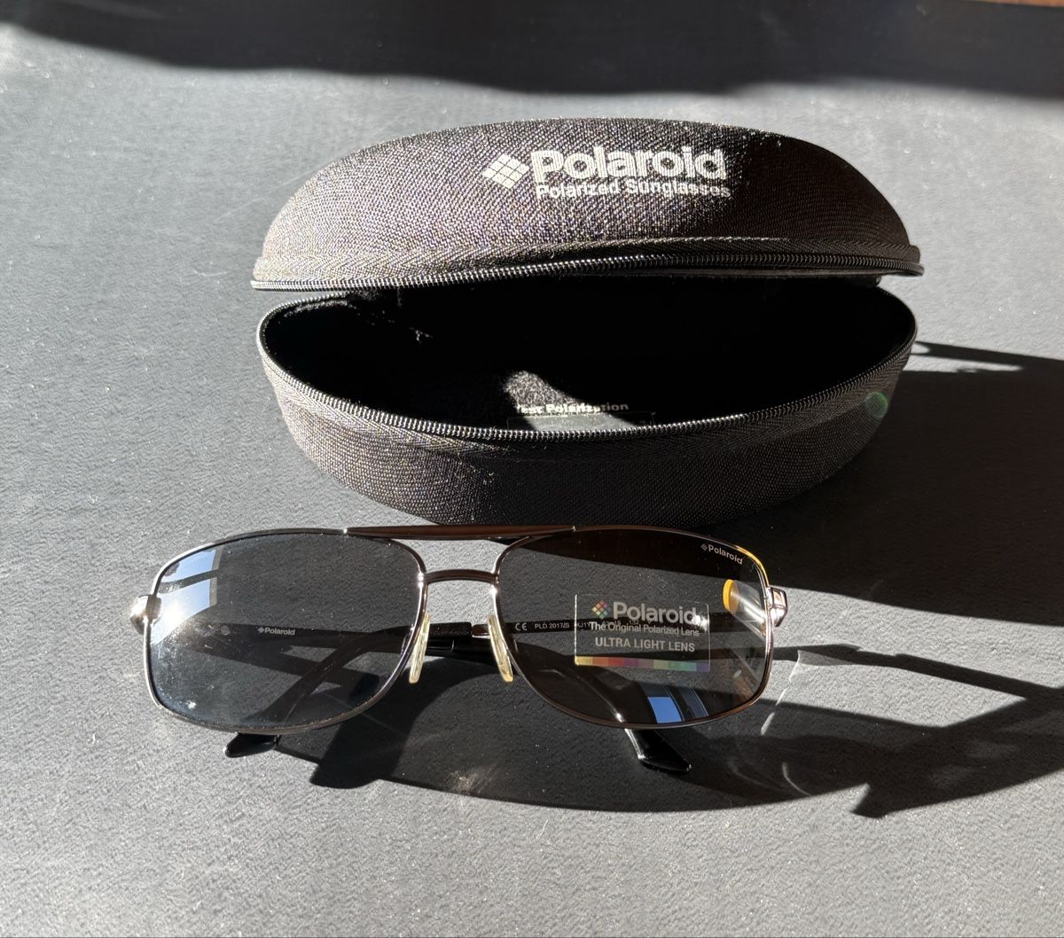 Polaroid Brillen & Gläser: Polaroid Pilot Sonnenbrille – Neu und originalverpackt aus Thalwil von MB-7