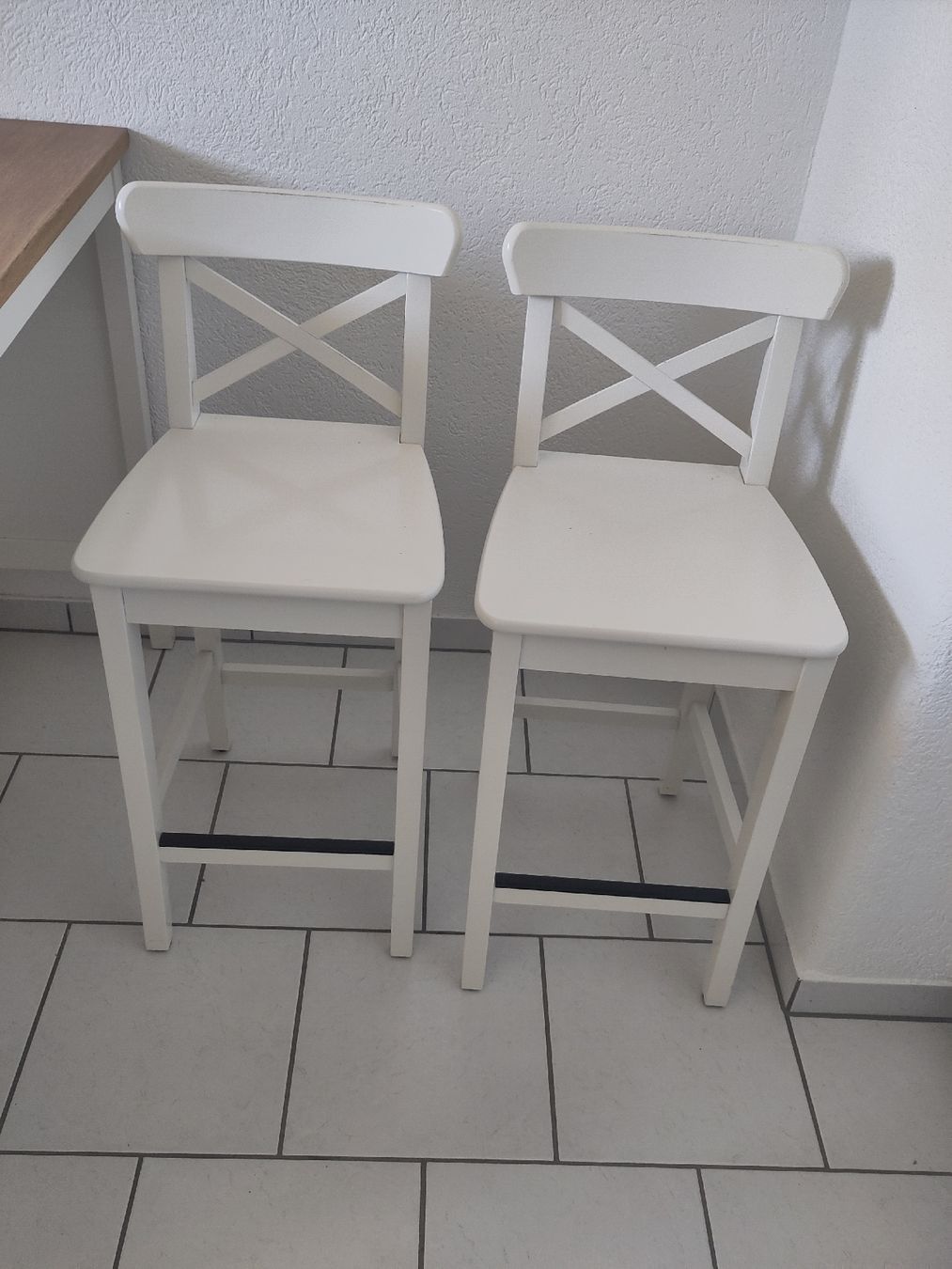 Ikea Tavoli: Tornviken Kücheninsel + 2x Stühle – Usato da Zürich venduto da ladrian 2