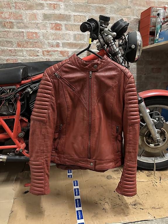 Jacken: Motorrad Jacke Damen Black Arrow – Gebraucht aus Rupperswil von nami_k 1