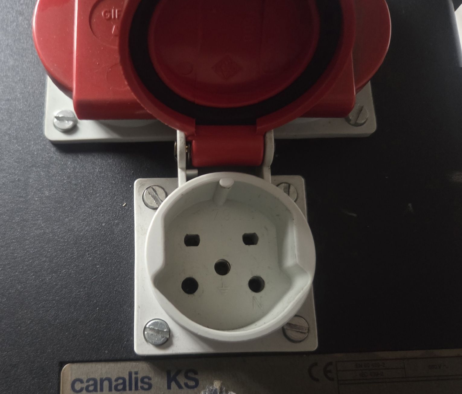 Alimentazione elettrica: Télémécanique CANALIS KSA 12SY – Usato da Quartino venduto da 123HOBIT 4