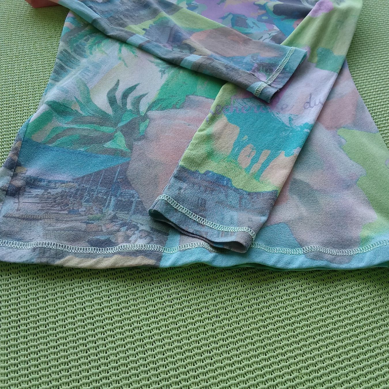 Lotti di vestiti: Set:  ein Hauch von Da.-Shirt mit farblich passendem Schuh – Usato da Frauenfeld venduto da clausi 2