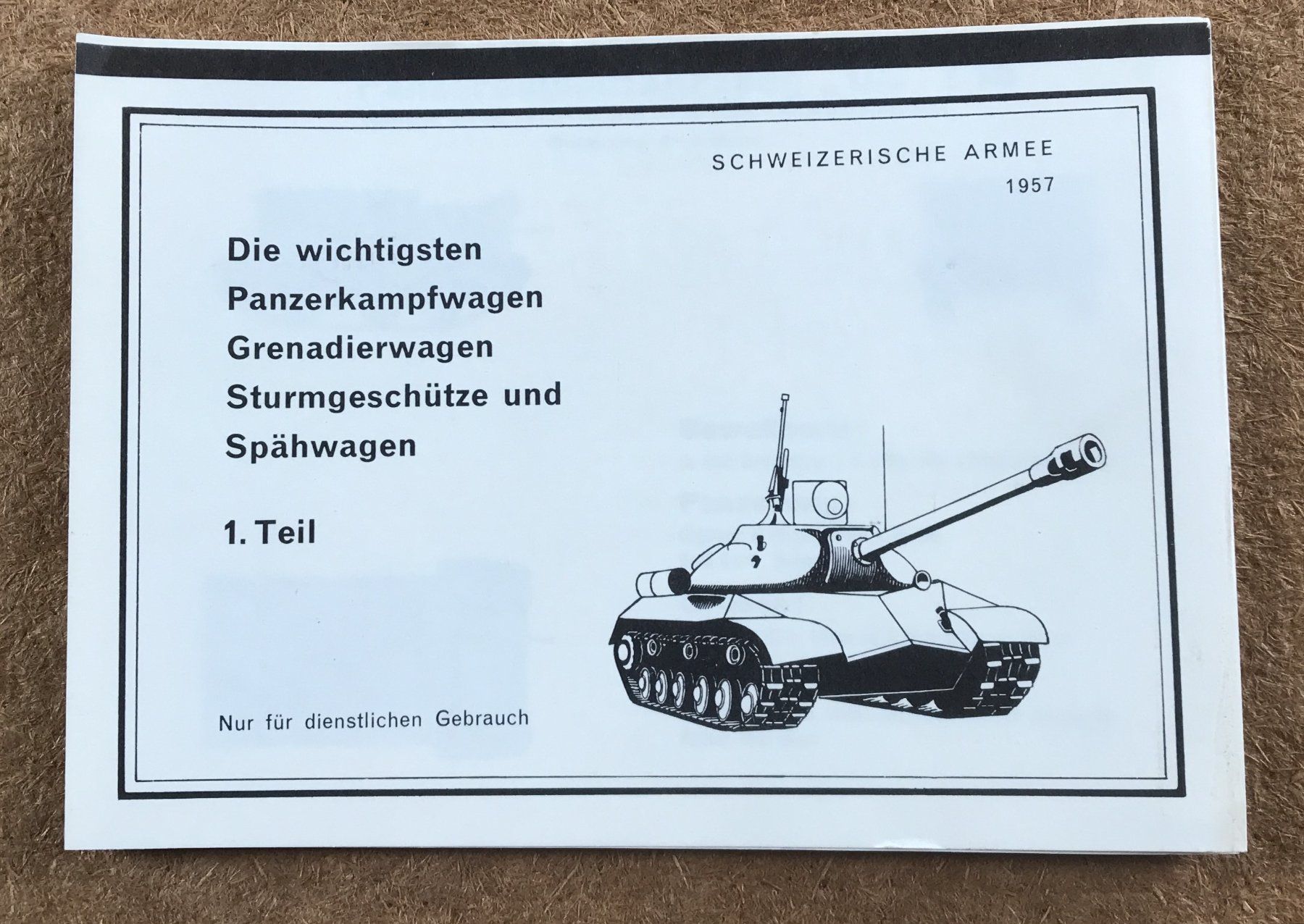 Schweizer Armee Uniformen: SCHWEIZER ARMEE 1957 PANZERKAMPFWAGEN UND 1.TEIL – Gebraucht aus Ostermundigen von wini63