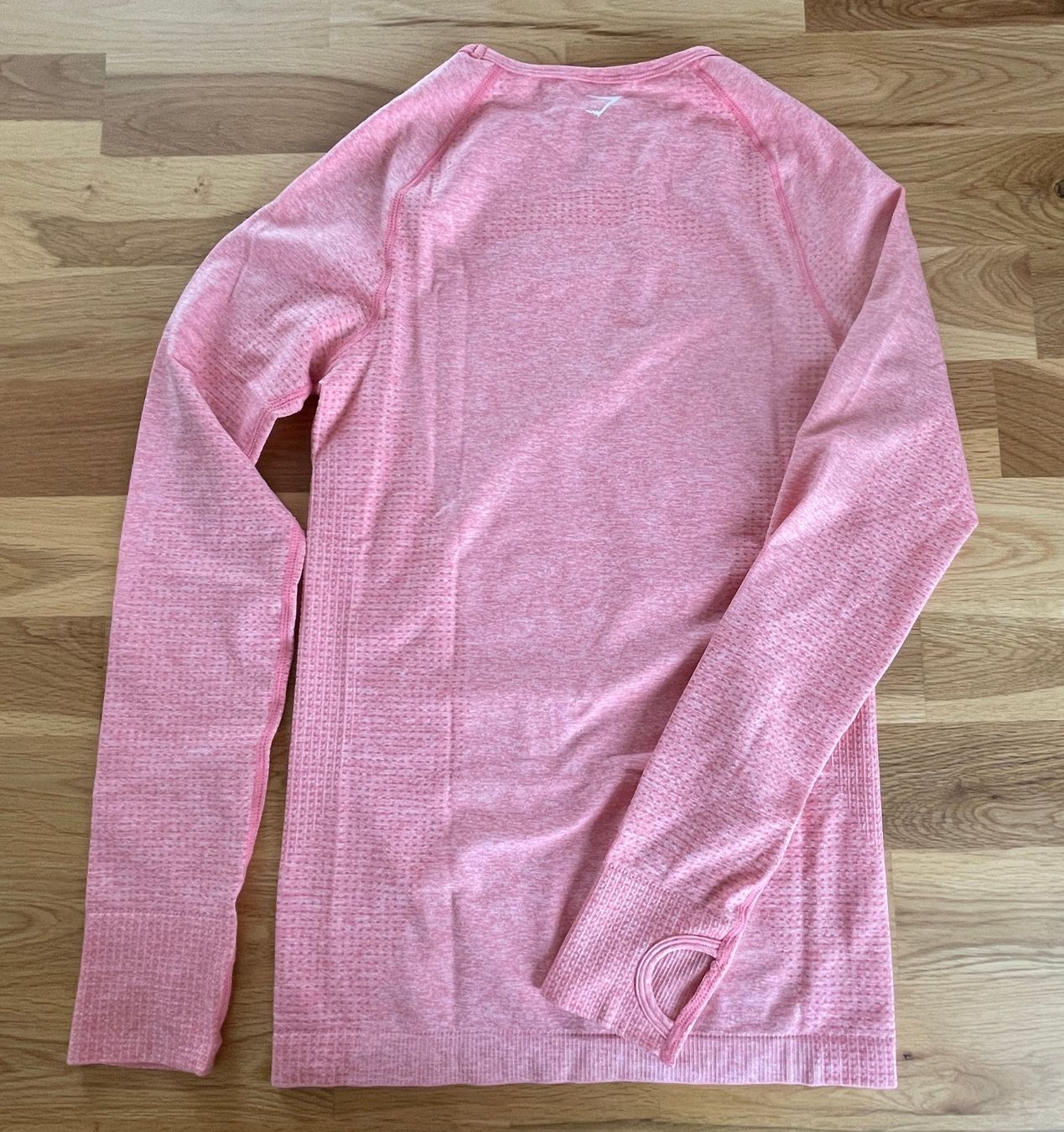 Gymshark Top: Longsleeve Gymshark, Grösse XS – Nuovo (secondo la descrizione) da Burgdorf venduto da Crown. 3