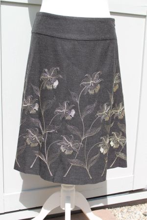 Jupe motifs dorés fleurs VILA new