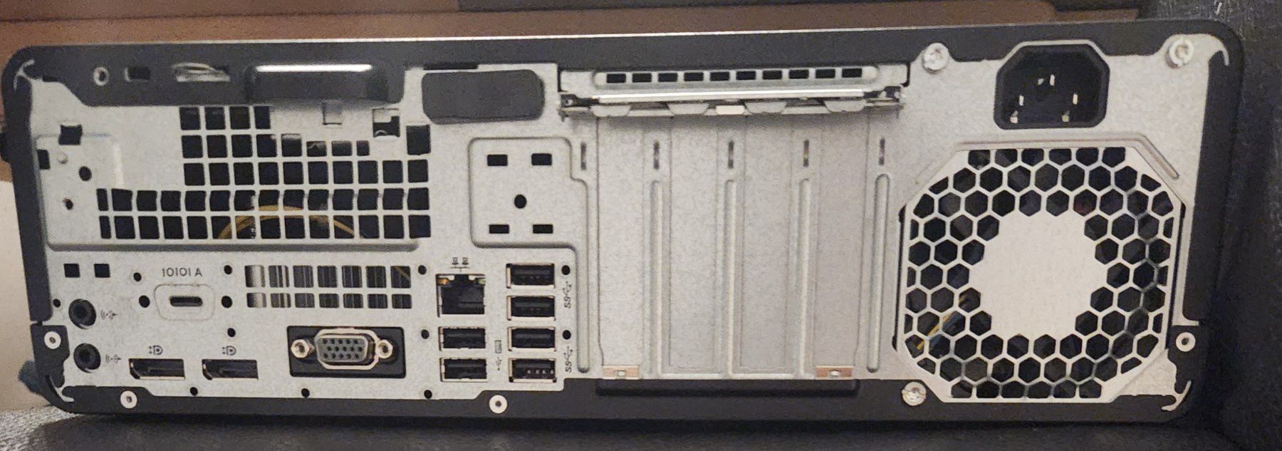Hewlett Packard PC: HP Elitedesk 800 G3 mit Windows 11 – Usato da Niederbipp venduto da ddi_2pzb 1