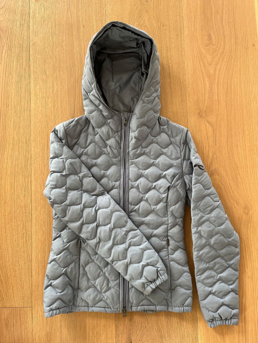 Kjus Jacken: KJUS Damen-Daunenjacke, Gr. 36/S – Gebraucht aus Lauerz von MUR36