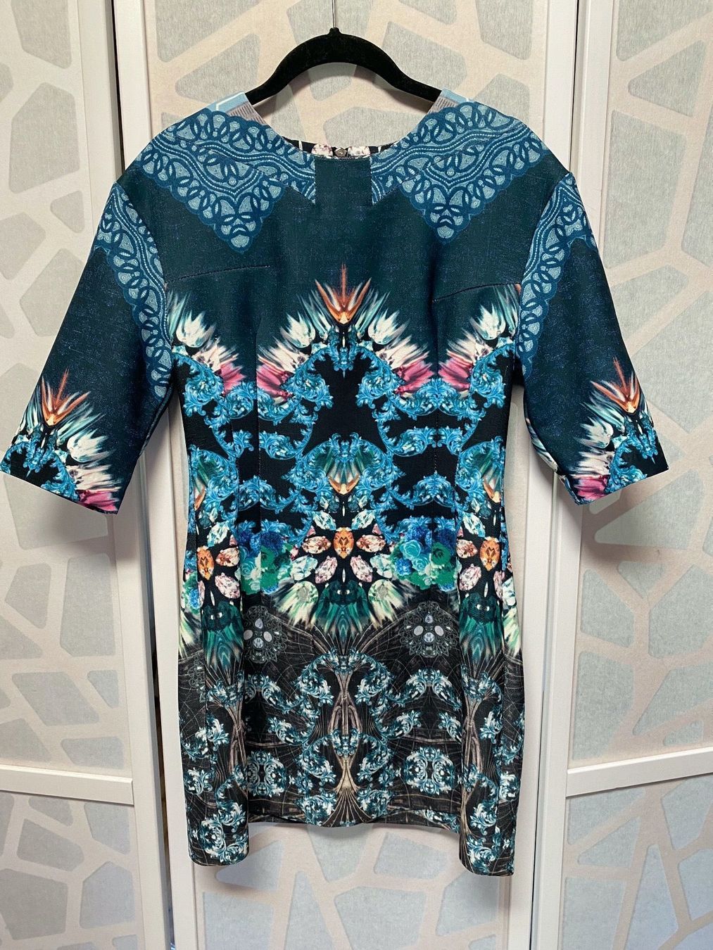 Kleider & Röcke: Jolie mini robe 'stretch'.  XS – Gebraucht aus Grund b. Gstaad von PlageNeige