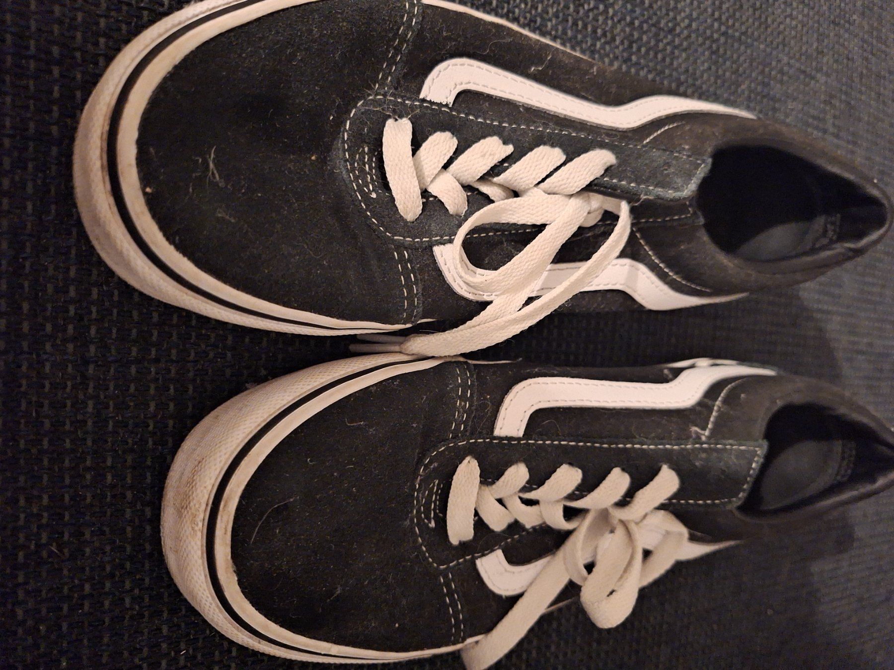 Scarpe da uomo: Vans Old Skool, taille 38, noir/blanc – Usato da Neuchâtel venduto da cel_x2wd 1