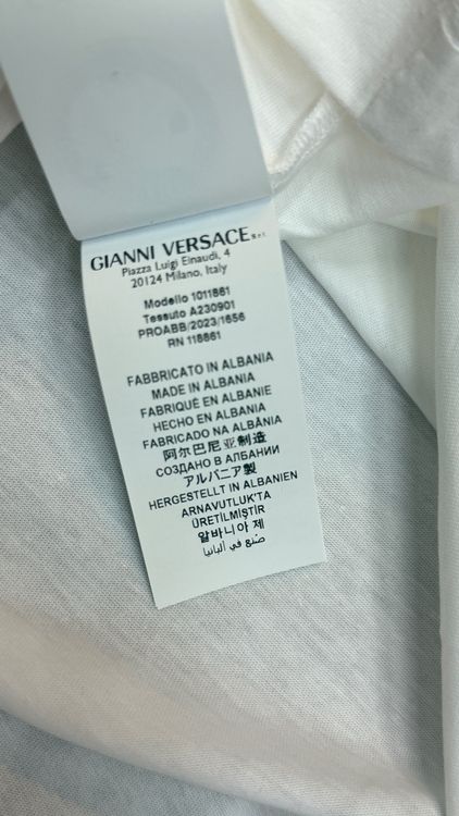 Versace T-shirt: Versace White Medusa Print T-Shir – Usato da Lachen SZ venduto da HelvetiaLuxury 5