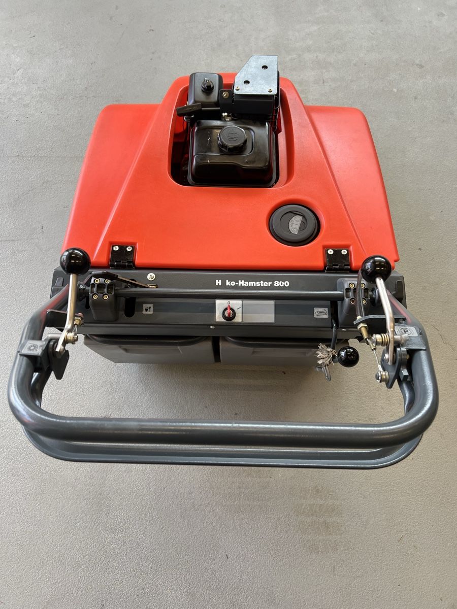 Hako Tutte le macchine: Hako Hamster 800V Wischmaschine  – Usato da Lenzburg venduto da billistar 2