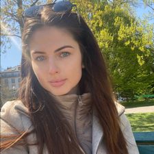 Profile image of Vera_Ma