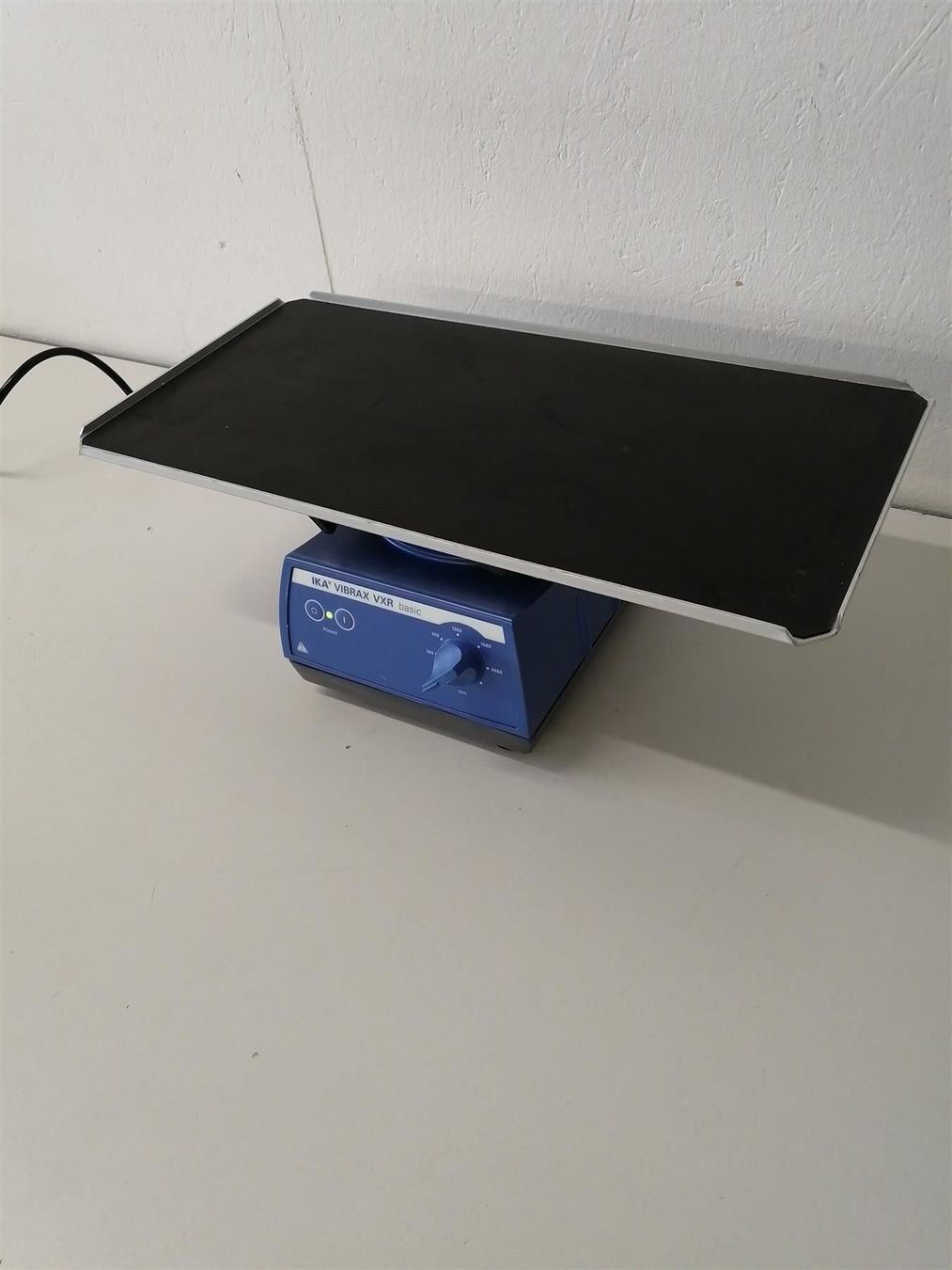 Alle Maschinen: IKA Vibrax VXR basic mit VX7 Platte – Gebraucht aus Niederdorf von LeptonAG_Labor