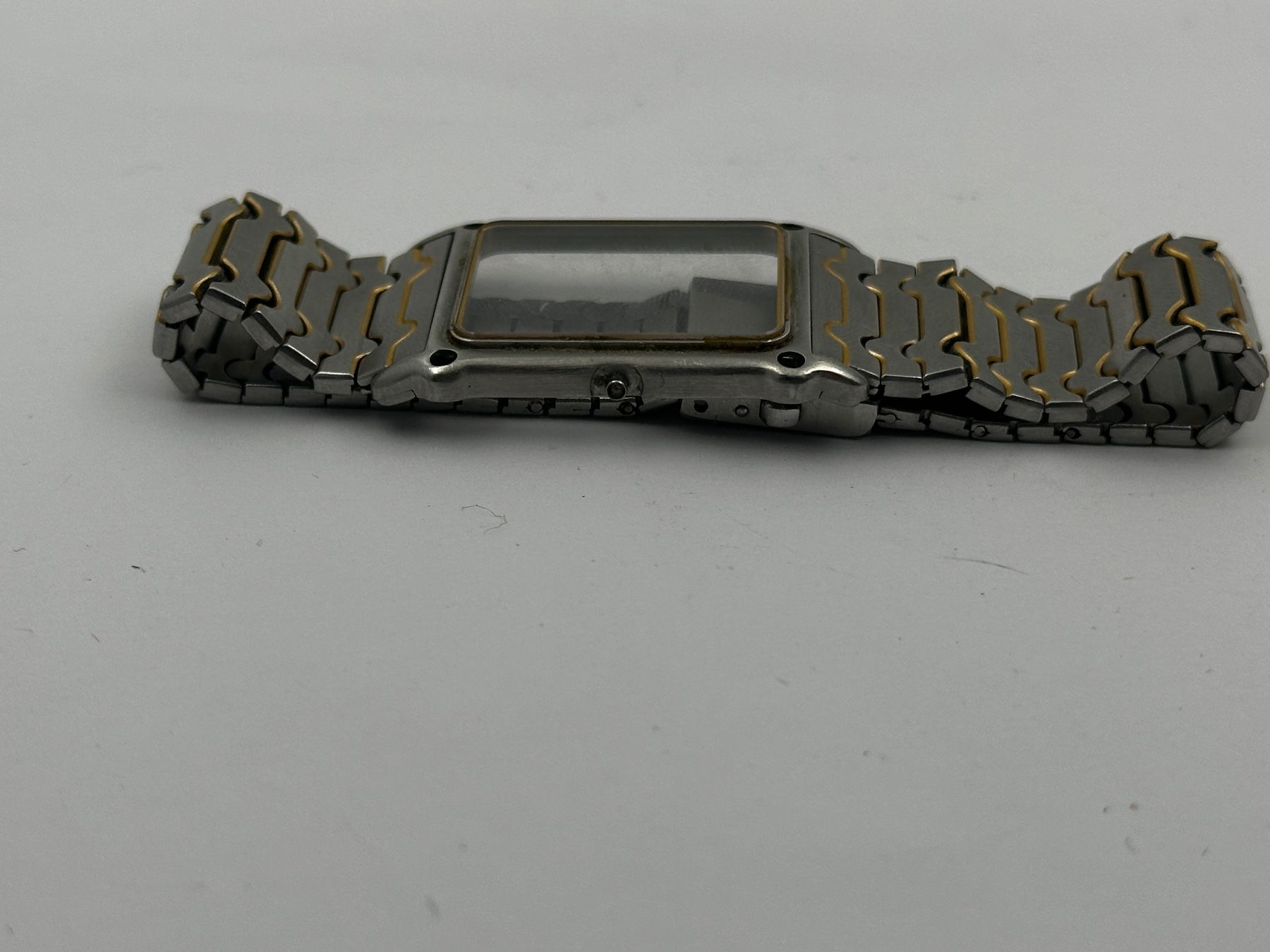 Ebel Orologi: Ebel Tank Gehäuse mit Band ref: 181902 – Usato da Brüttisellen venduto da AlphaOmega05 4