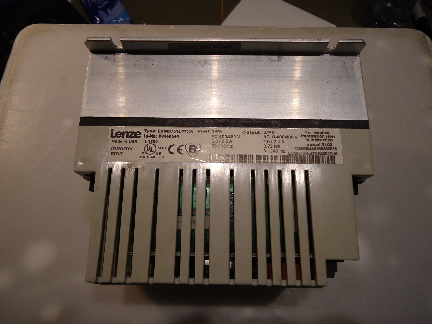 Wechselrichter: Lenze Frequenzumrichter ESMD751L4TXA – Gebraucht aus Balsthal von mtwd 2