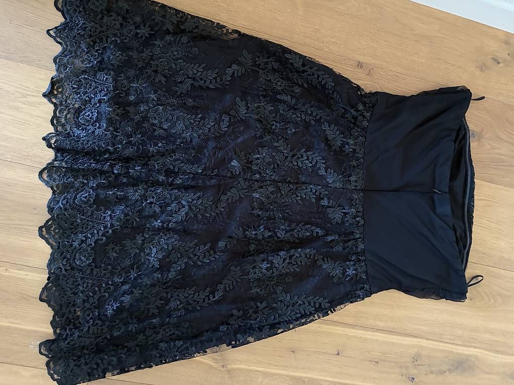 Robes: Festliches Kleid – D'occasion à Schwarzenburg par SchoggoLoggo 1