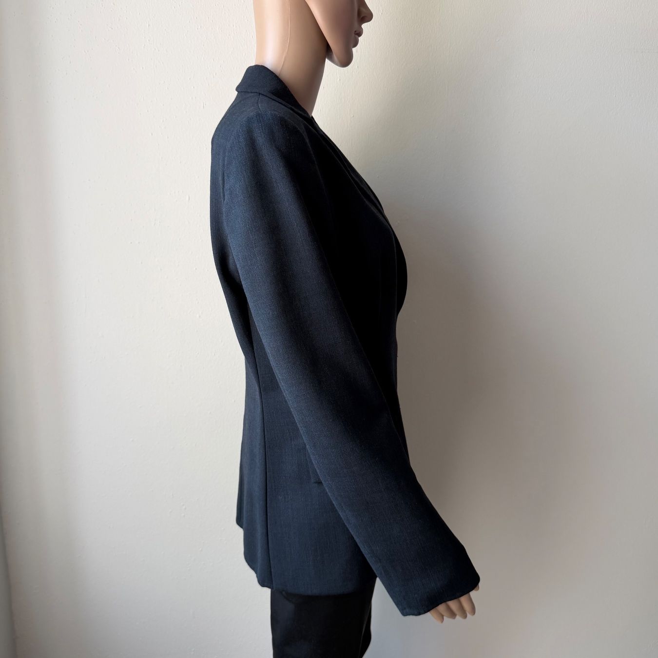 Akris Jacken: AKRIS Blazer | Wolle & Elastan 💙 – Gebraucht aus Zürich von ClosetQueen 4