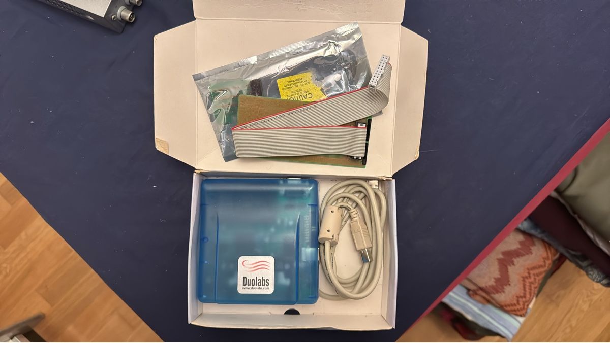Laufwerke & Adapter: Dualabs Programmiergerät – Gebraucht aus Flawil von Blue_Beam