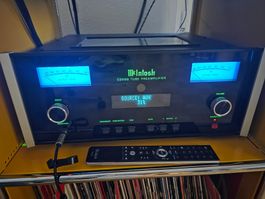 McIntosh C2500 Vorverstärker