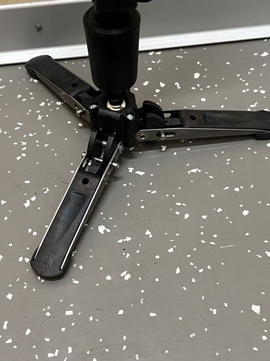Manfrotto Treppiedi & Teste: Manfrotto Videostativ 561B – Nuovo (secondo la descrizione) da Winterthur venduto da gue_yf9d 2